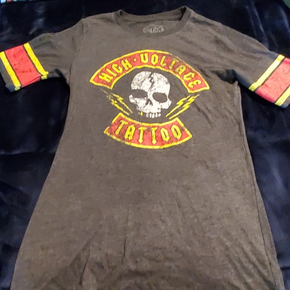 T shirt